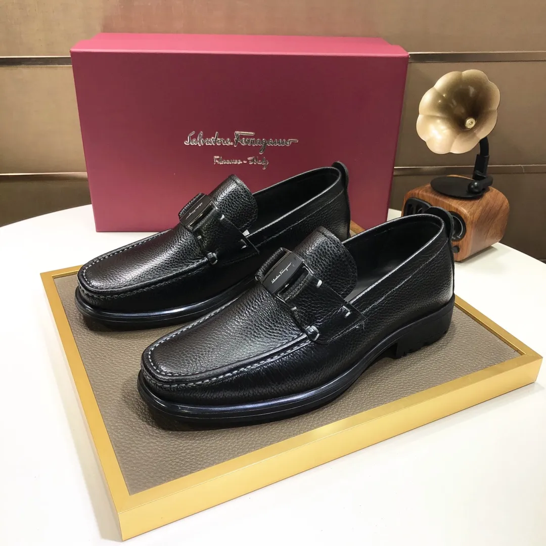 Men's shoes 💰500💰[Ferragamo/Ferragamo] The latest model in the counter. Original imported cowhide fabric + 🐂 water-dyed sheepskin lining + original luxury metal buckle + original combined outsole. Comparison without pressure 38--45 (45 is custom-made and cannot be returned or exchanged)